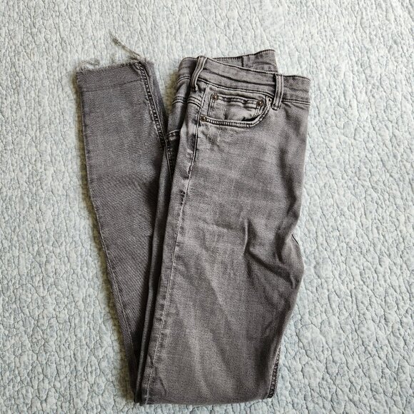 ZARA The High Waist Skinny Jean in Lead Grey, Size 6 - Picture 2 of 8